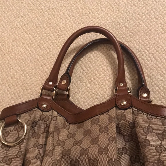 Gucci Shoulder Bag - Picture 5 of 8